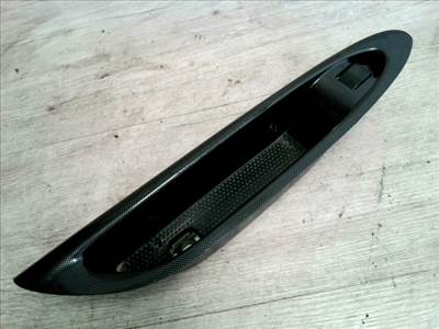 MAZDA MPV 99-05 Jobb első ablakemelő kapcsoló