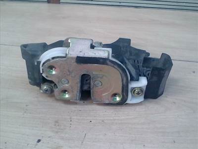 MITSUBISHI COLT 04.04-08.09 Bal hátsó ajtó zárszerkezet központi záras