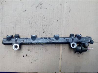 MITSUBISHI COLT 98-03 Injektor befecskendező híd 