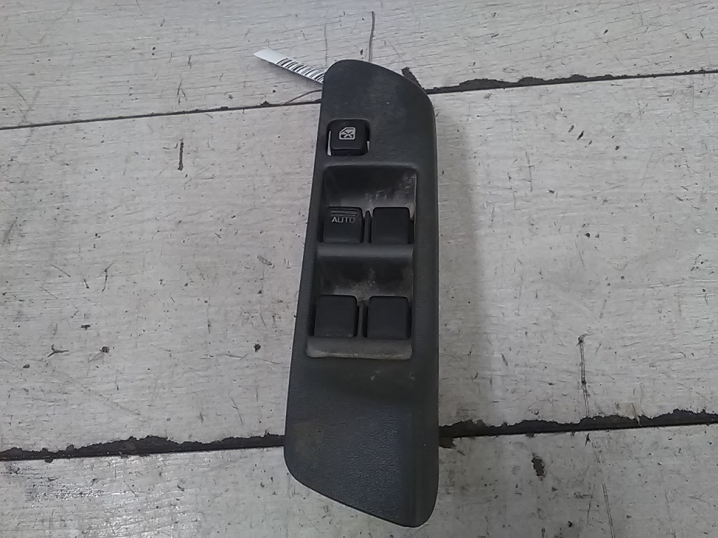 NISSAN PRIMERA P11 96.10-99.09 Bal első ablakemelő kapcsoló 1. kép