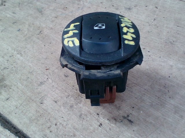 RENAULT LAGUNA 00-05 Jobb első ablakemelő kapcsoló 1. kép