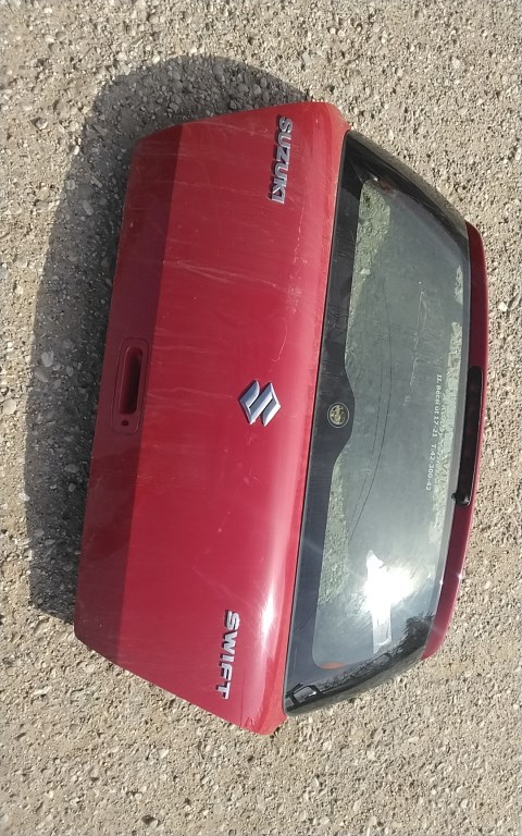 SUZUKI SWIFT 05-10 Csomagtérajtó. 1. kép