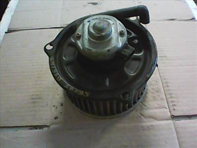 SUZUKI SWIFT 89-96 FŰTŐMOTOR