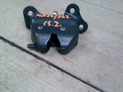 SUZUKI SWIFT 96-05 Csomagtér ajtó zárszerkezet