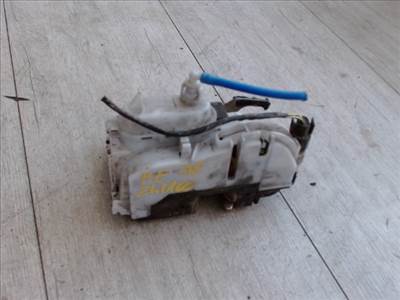 VOLKSWAGEN POLO IV. 99-02 Jobb első ajtó zárszerkezet központizáras