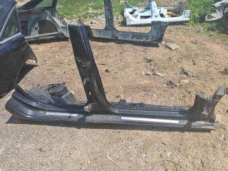 Audi A6 (C6 - 4F) AUDI A6 C6 Jobb Küszöb