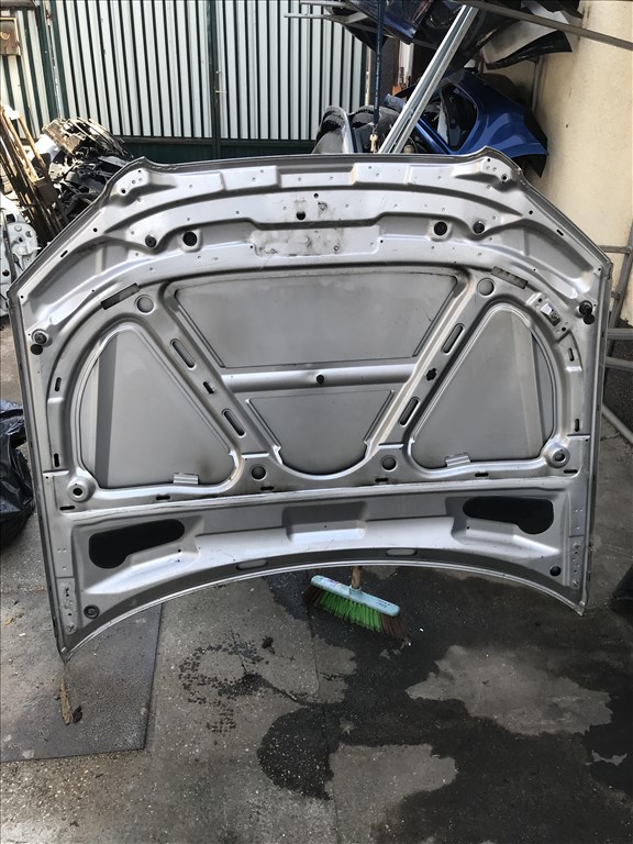 Audi A4 (B6/B7) géptető (2005-2008) 4. kép