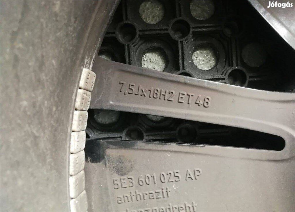 Gyári Skoda Alufelni eladó . 5E3601025AP 3. kép