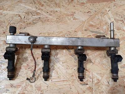 Opel Astra J (2009-2015) 1.4 Benzines Injektor Garnitúra 