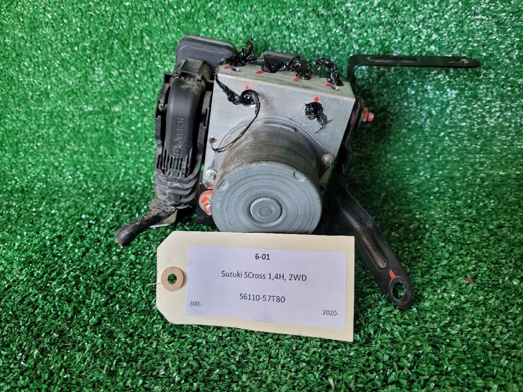 SUZUKI S-CROSS ABS Kocka 5611057TB0 86rb2wd 1. kép