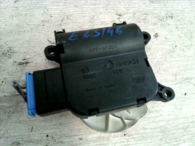 AUDI A4 01-04 Fűtésszabályzó zsalu állító motor