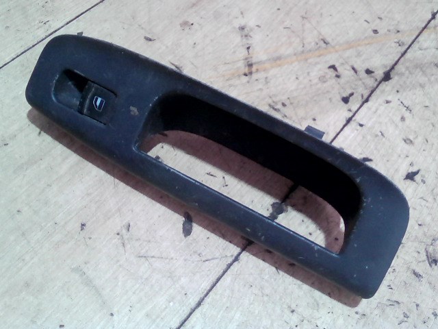 FORD GALAXY 00.10.01-06.05.31 Jobb hátsó ablakemelő kapcsoló 1. kép