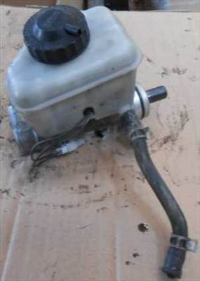 KIA SEPHIA Főfékhenger