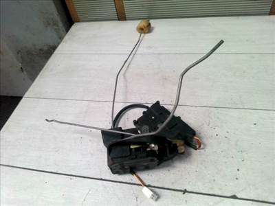 MAZDA 323F 98-04 Jobb első ajtó zárszerkezet központizáras