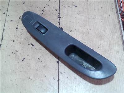 MITSUBISHI COLT 98-03 Jobb első ablakemelő kapcsoló