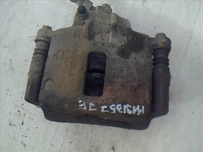 NISSAN MICRA K11 92.08-00.07 Jobb első féknyereg munkahengerrel