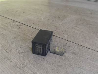 OPEL ASTRA F 94-02 Relé