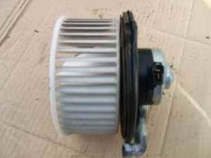 SUZUKI SWIFT 89-96 Fűtőmotor