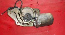 SUZUKI SWIFT 96-05 Ablaktörlő motor első