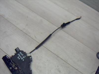 VOLKSWAGEN GOLF IV. Bal hátsó ajtó zárszerkezet központi záras