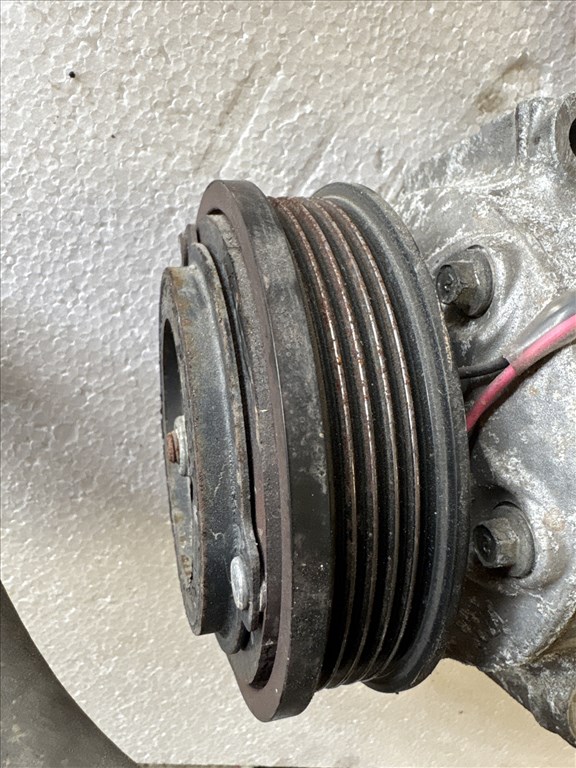 Opel Astra K 2015-2021 Klíma kompresszor     13367372 2. kép