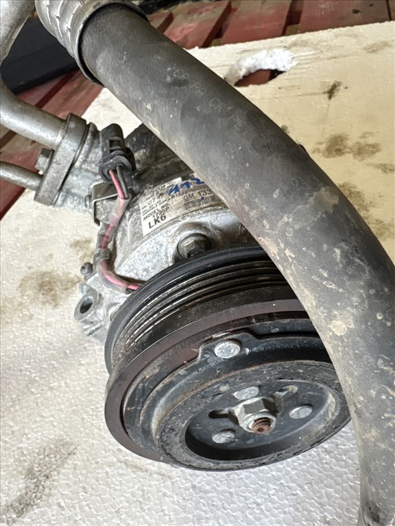 Opel Astra K 2015-2021 Klíma kompresszor     13367372 4. kép