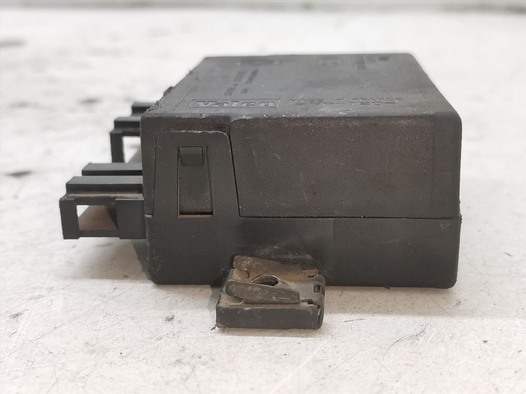 VW POLO CLASSIC (6KV2/ 6V5/ 9J2/ 9J4) 60 1.4 Immobilizer Elektronika #40931# 6X0953257 4. kép