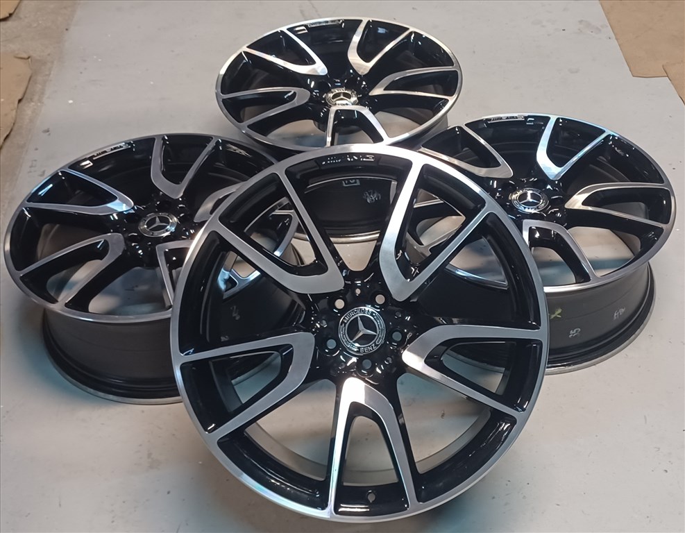 Gyári Mercedes W253 GLC AMG 5x112 8,5-9,5x21 ET40-22 4db 2. kép