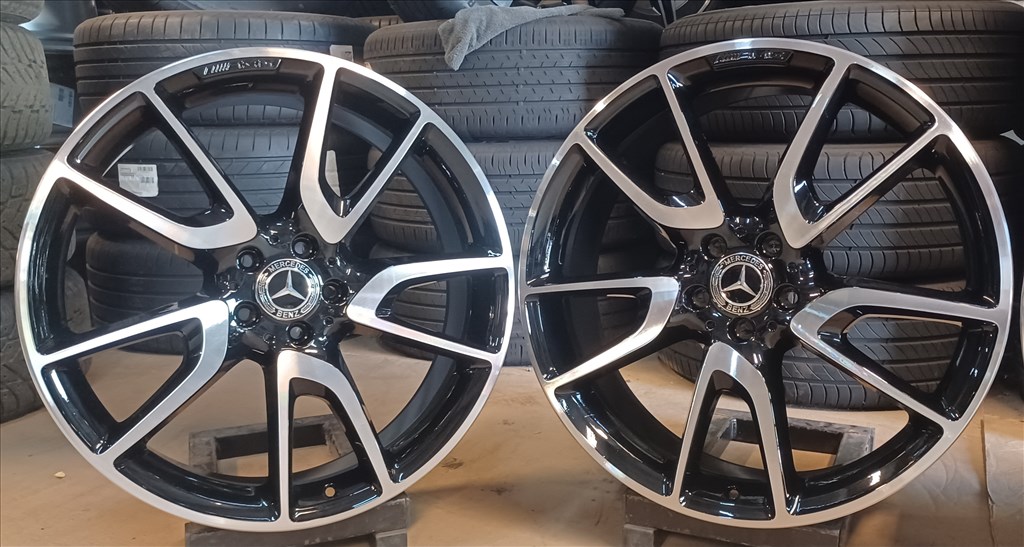 Gyári Mercedes W253 GLC AMG 5x112 8,5-9,5x21 ET40-22 4db 4. kép