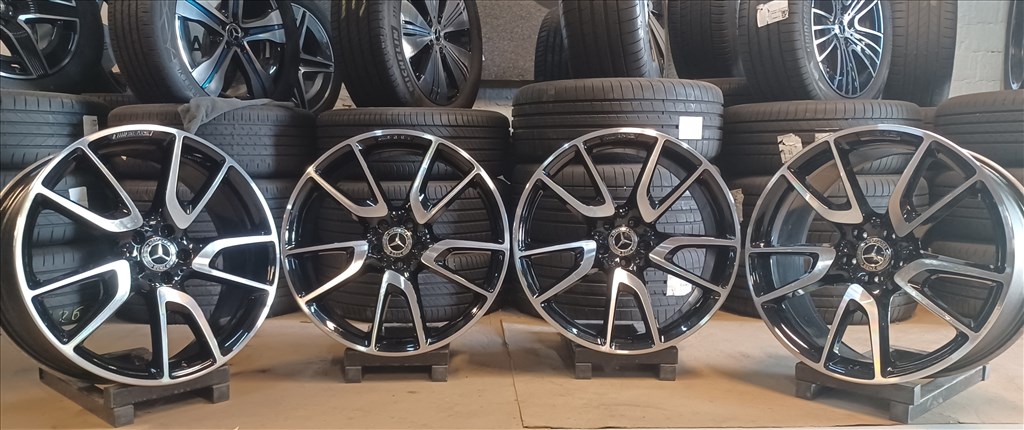 Gyári Mercedes W253 GLC AMG 5x112 8,5-9,5x21 ET40-22 4db 6. kép