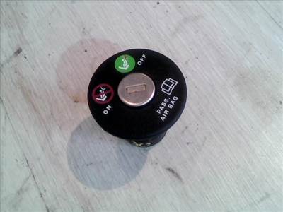 ALFA ROMEO romeo 147 00.10-04.10 légzsák kapcsoló