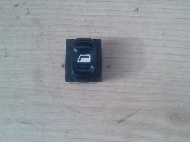 CITROEN BERLINGO 02-08 Ablakemelő kapcsoló pozíció független 1. kép