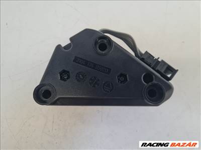 Volkswagen Golf VI erősítő (22593) 1k0035463d