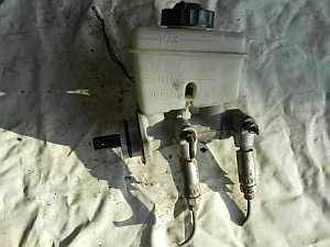 KIA SEPHIA Főfékhenger