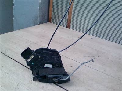 MAZDA 3 03.10-06.06 Bal hátsó ajtó zárszerkezet központi záras