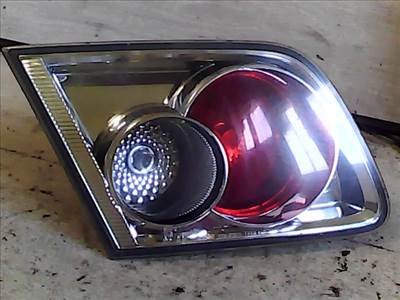 MAZDA 6 02-05 Bal belső hátsó lámpa