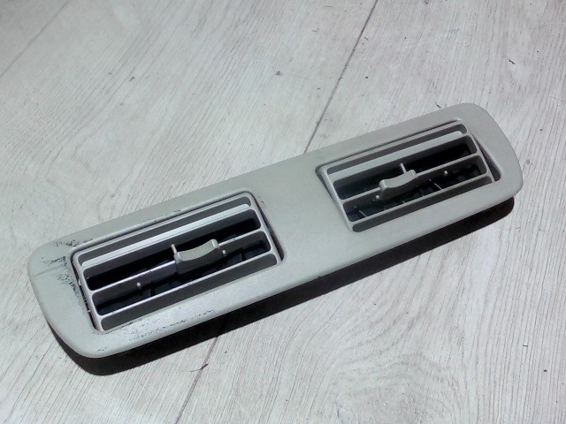 MAZDA MPV 99-05 Szellőző 1. kép