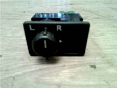 NISSAN MAXIMA A33 1999.04- Elektromos tükör állító kapcsoló