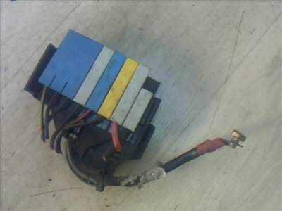 OPEL ASTRA G 97-04 Biztosítéktábla BCM BSI BSM SAM GEM modul Motortér