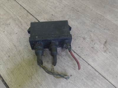 RENAULT CLIO 90-96 Izzítórelé