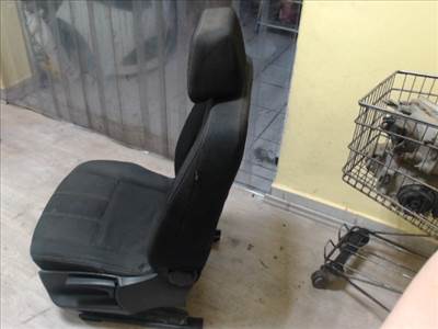 RENAULT Fluence 2013.01.01- Bal első ülés