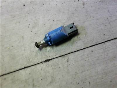 RENAULT KANGOO 08.02.01-13.06.30 Kuplung pedál kapcsoló