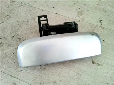 SUZUKI Celerio 2014.03.01- Csomagtérajtó kilincs