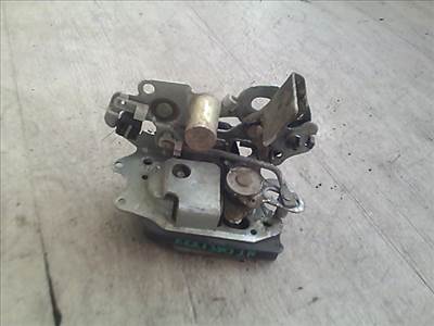 SUZUKI SWIFT 96-05 Jobb hátsó ajtó zárszerkezet mechanikus