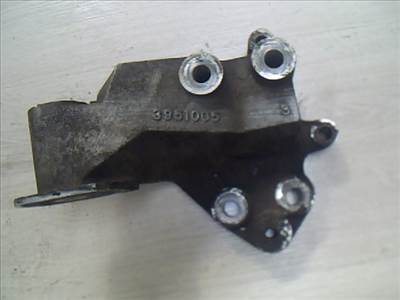 VOLVO FLC  7,5 Tartóbak