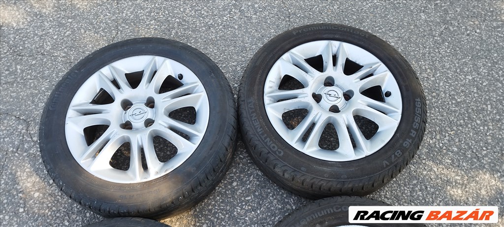  Opel D Corsa 4x100 lyukosztású 16" alufelni, 195/55 újszerű Continental nyári gumikkal eladó! 2. kép