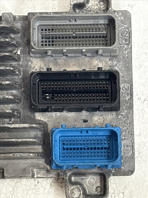 Opel Astra J 2009-2015 Motorvezérlő    1.4 TURBO 12669323 4. kép