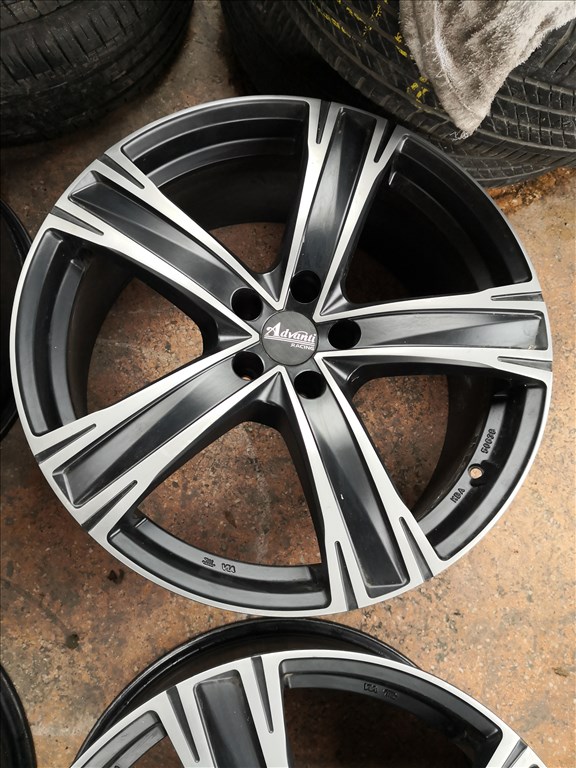 5x112 20 audi,vw,skoda,merci polír alufelni 188000ft a 4db/7/ 2. kép