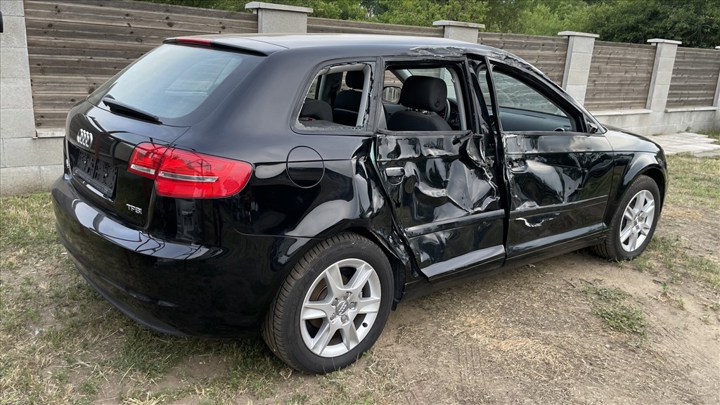 Eladó Audi A3 1.2 TSI  105 PS  110000KM 3. kép