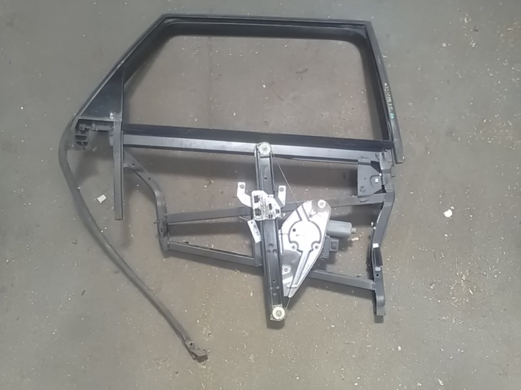 AUDI A6 97-04 Jobb hátsó ablakemelő szerkezet elektromos 1. kép